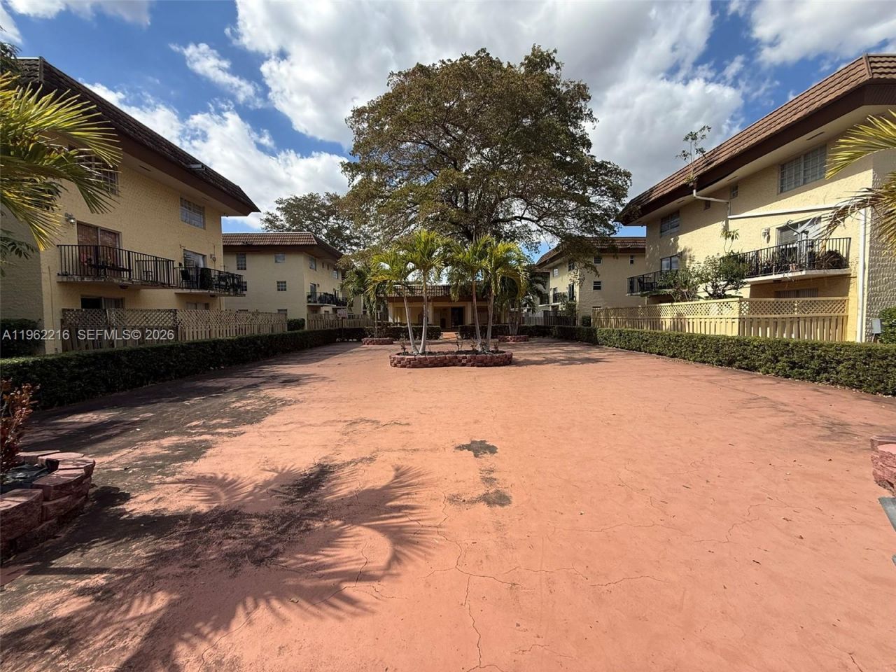 8500 SW 109th Ave, Unit 6-109, Miami, FL 33173 Photo