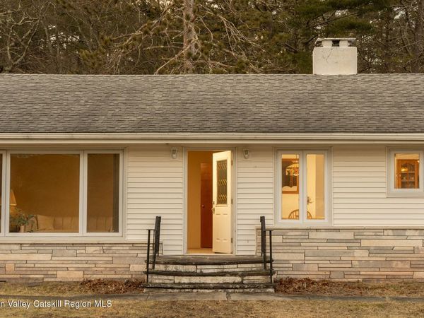 185 Maple Lawn Road, Round Top, NY 12473