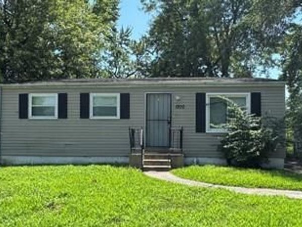 1200 Baron Avenue, Spanish Lake, MO 63138