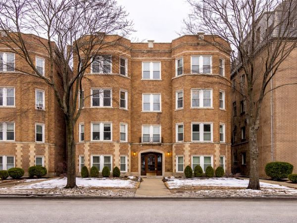 7346 Lake Street, Unit GW, River Forest, IL 60305