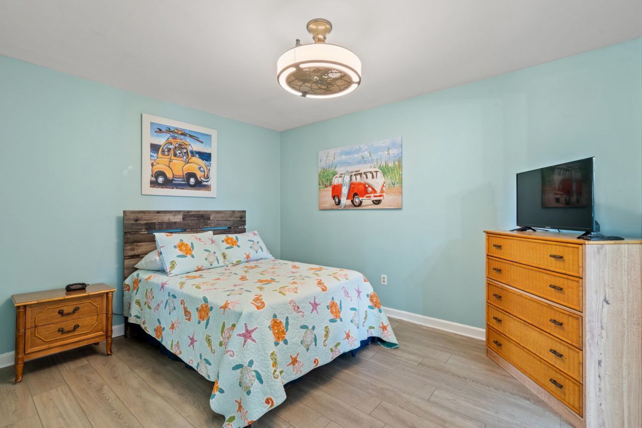 401 36th Ave. N Photo 22