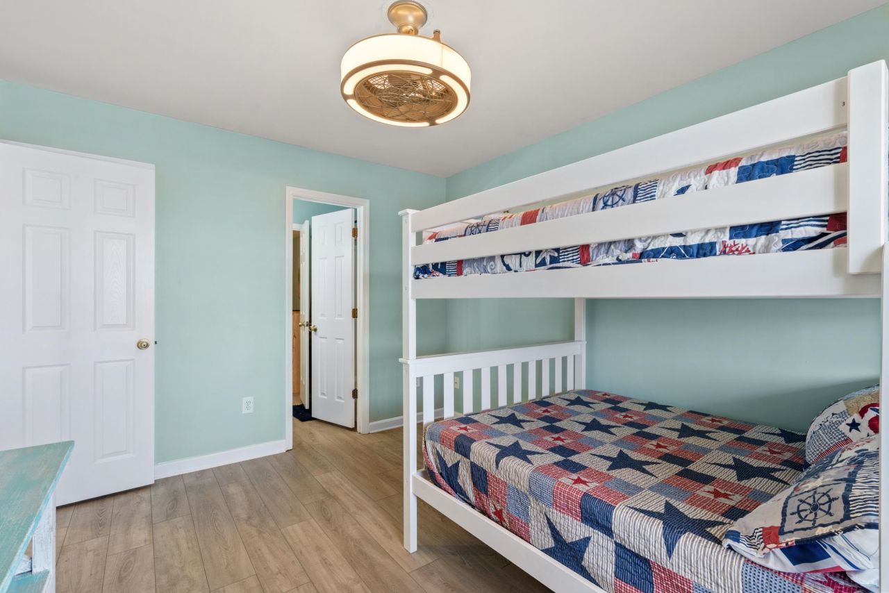 401 36th Ave. N Photo 24