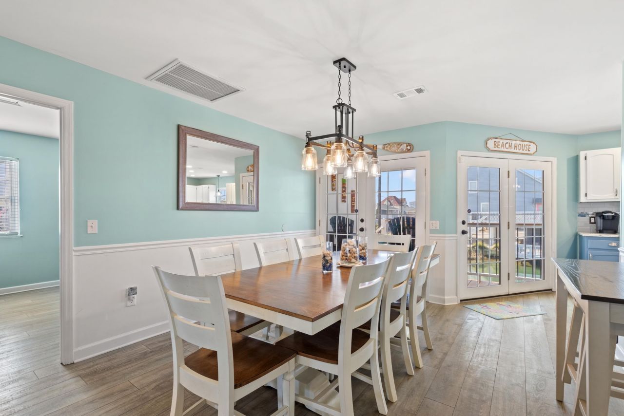 401 36th Ave. N Photo 9