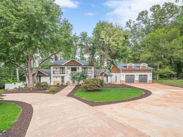 2697 S Cherokee Lane, Woodstock, GA 30188