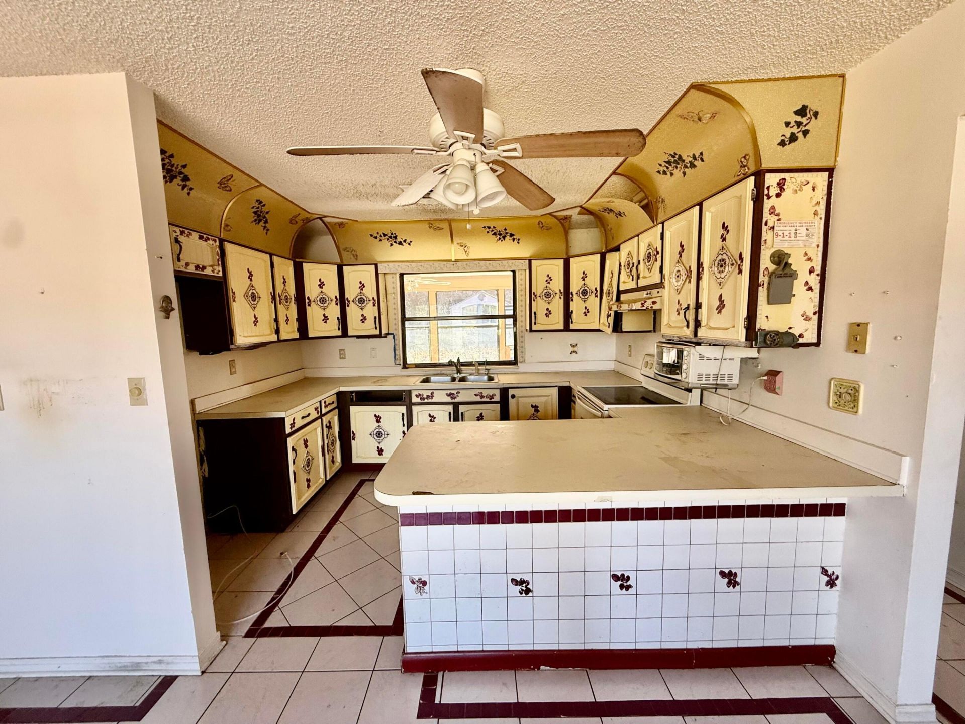 162 SW Ewing Avenue, Port Saint Lucie, FL 34983 Photo