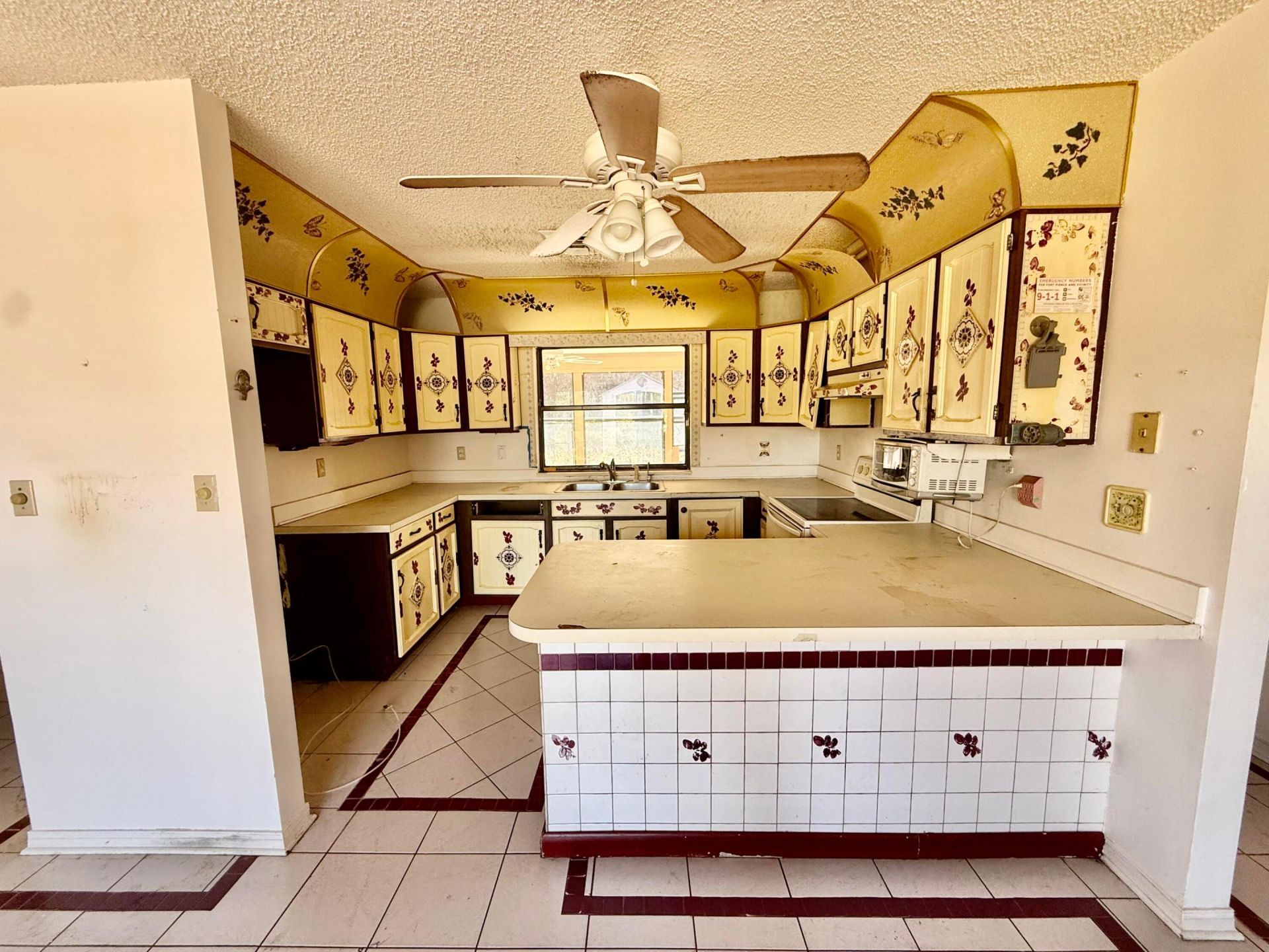 162 SW Ewing Avenue, Port Saint Lucie, FL 34983 Photo