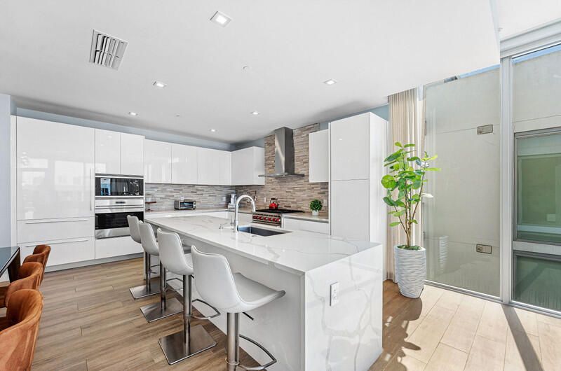 41 Isle Of Venice Drive, Unit Ph 502, Fort Lauderdale, FL 33301 Photo