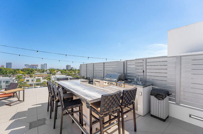 41 Isle Of Venice Drive, Unit Ph 502, Fort Lauderdale, FL 33301 Photo