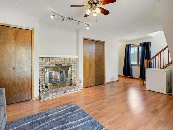 8525 Maplebrook Parkway N, Brooklyn Park, MN 55445