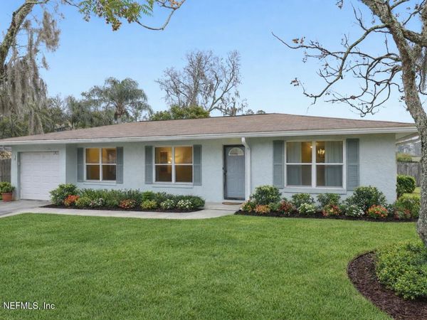 11631 EAST RIDE Drive, Jacksonville, FL 32223