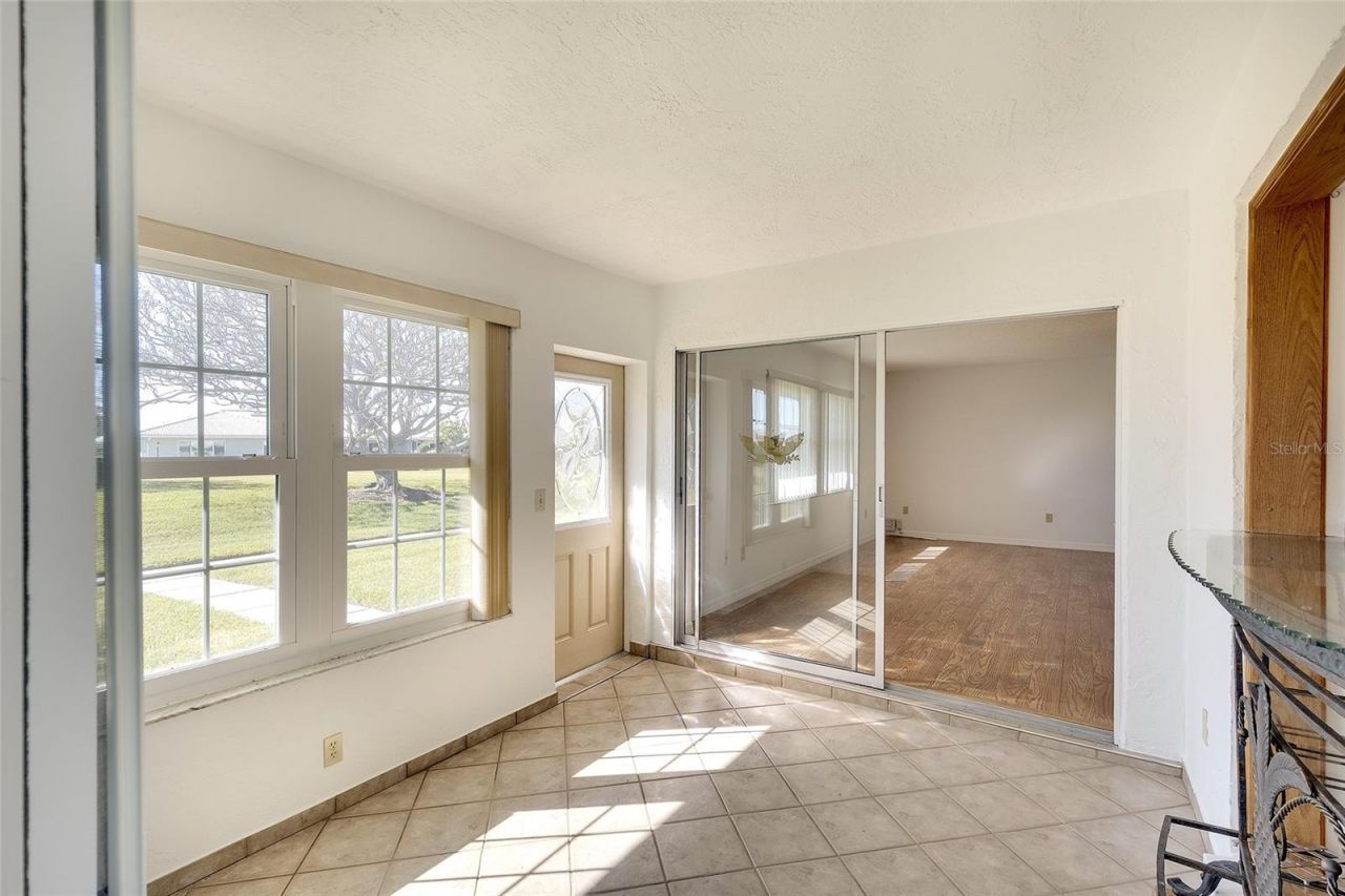 6517 10th Avenue W, Bradenton, FL 34209 Photo