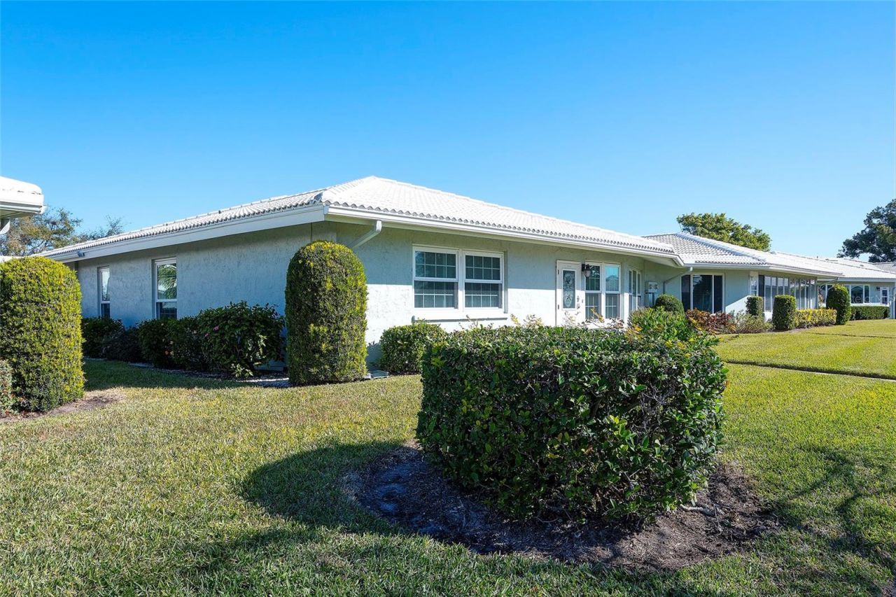 6517 10th Avenue W, Bradenton, FL 34209 Photo