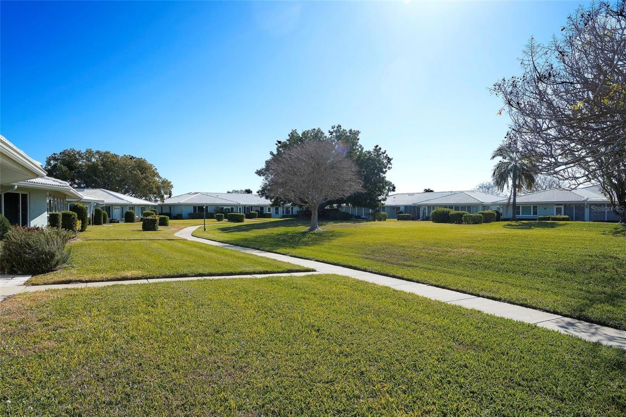 6517 10th Avenue W, Bradenton, FL 34209 Photo