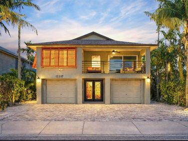 15517 GULF BOULEVARD, REDINGTON BEACH, FL 33708
