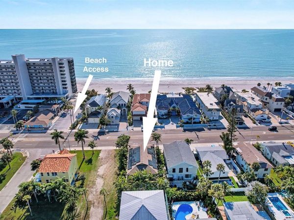 15517 GULF BOULEVARD, REDINGTON BEACH, FL 33708