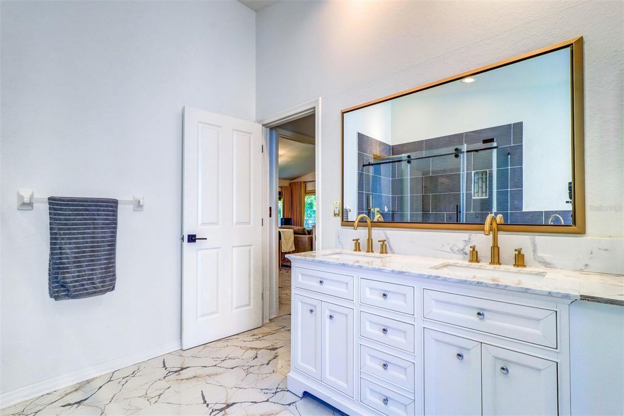 15517 Gulf Boulevard, Redington Beach, FL 33708 Photo