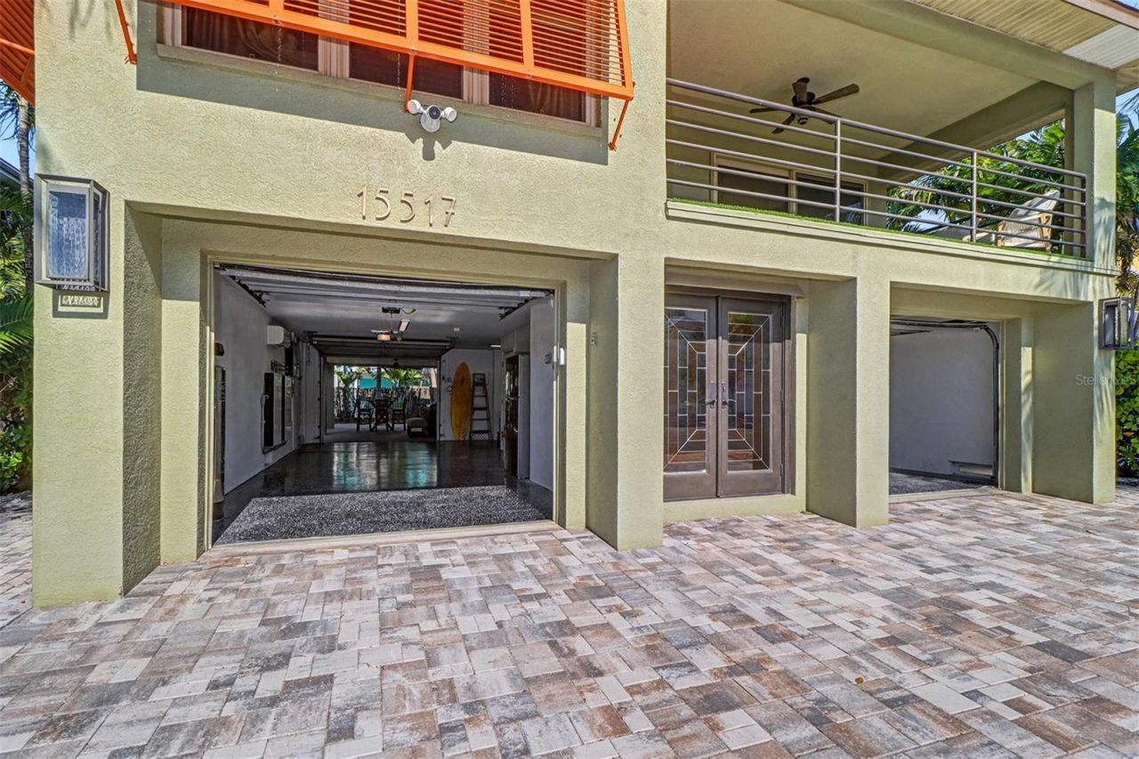 15517 Gulf Boulevard, Redington Beach, FL 33708 Photo