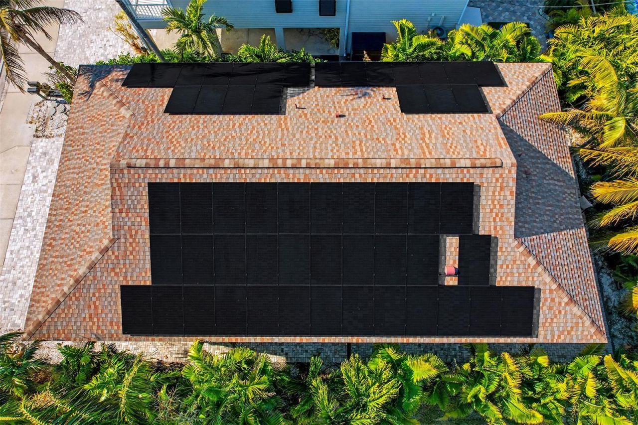 15517 Gulf Boulevard, Redington Beach, FL 33708 Photo