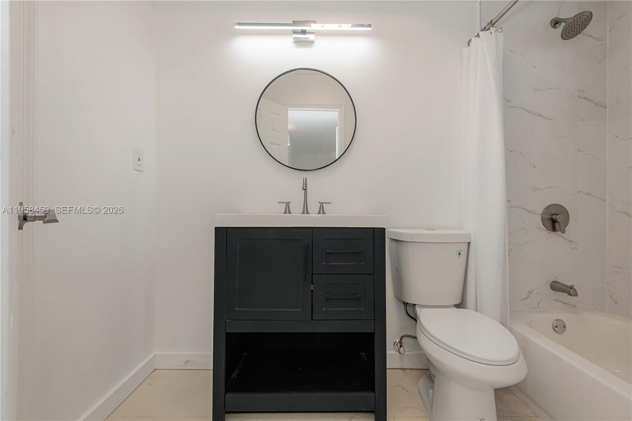 2851 Leonard Dr, Unit J405, Aventura, FL 33160 Photo