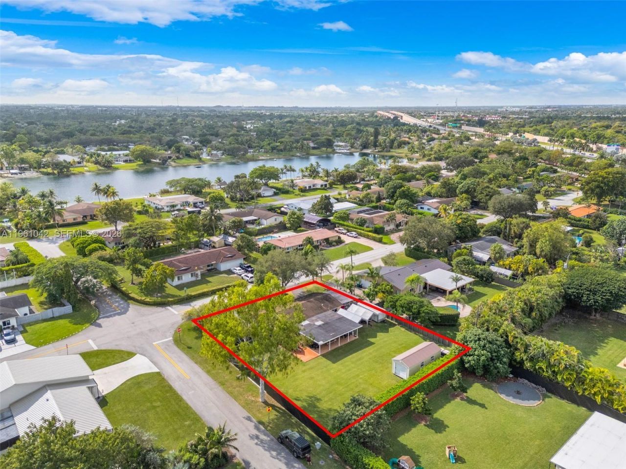 10901 SW 116th St, Miami, FL 33176 Photo