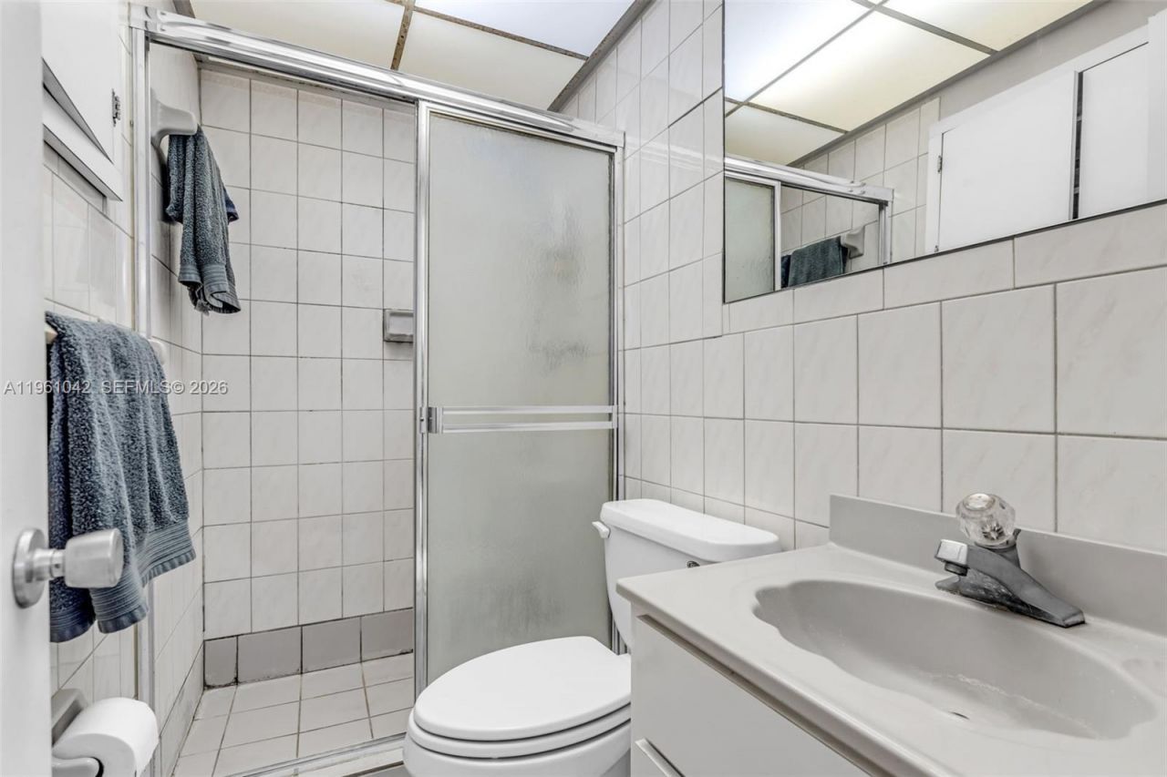 10901 SW 116th St, Miami, FL 33176 Photo