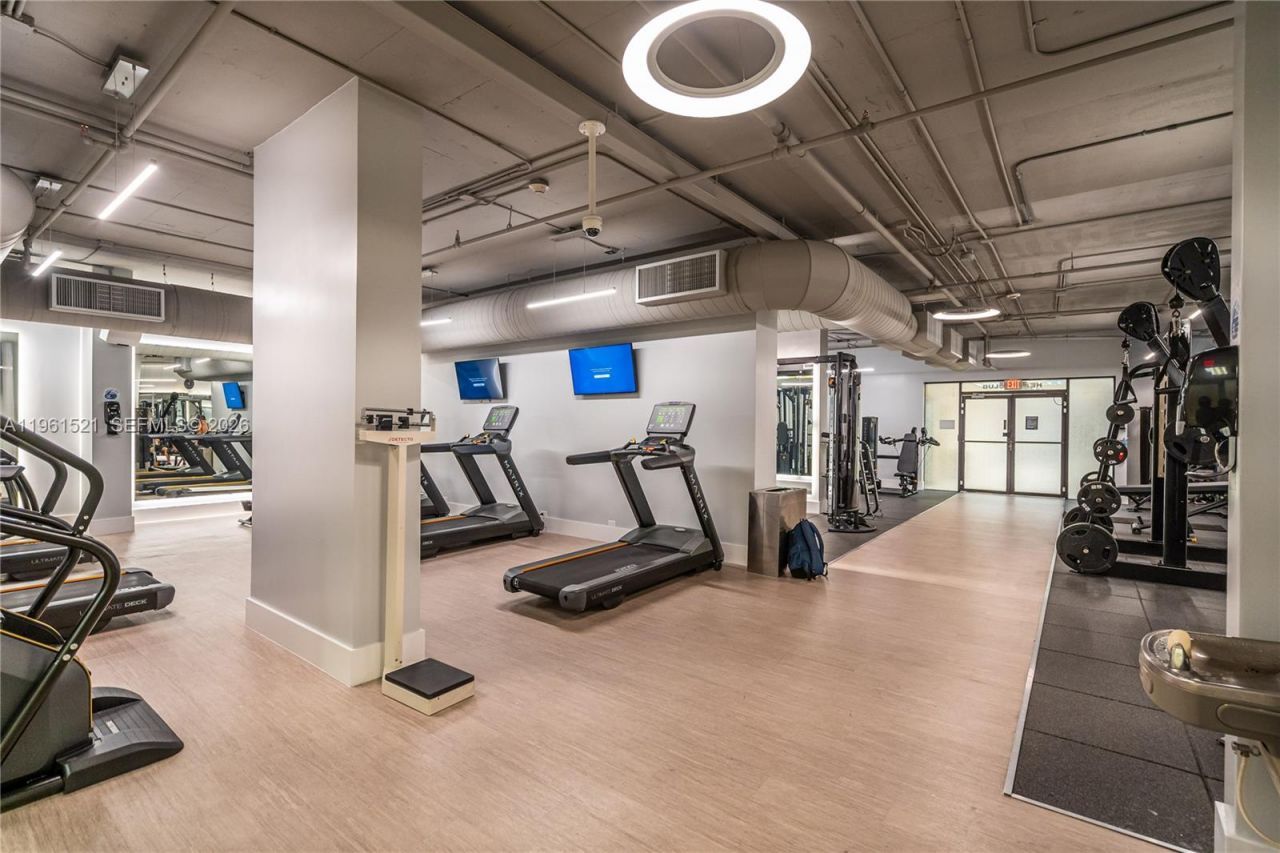 1925 Brickell Ave, Unit 606, Miami, FL 33129 Photo