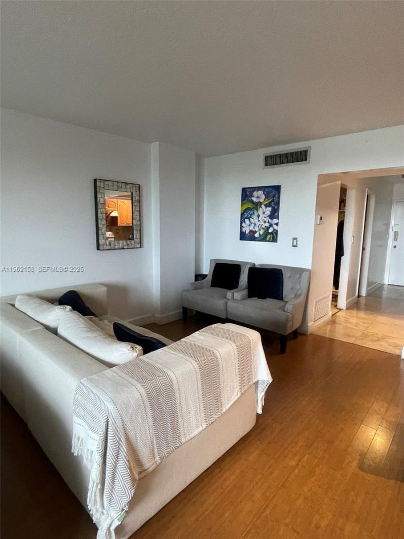 12500 NE 15th Ave, Unit 512, North Miami, FL 33161 Photo