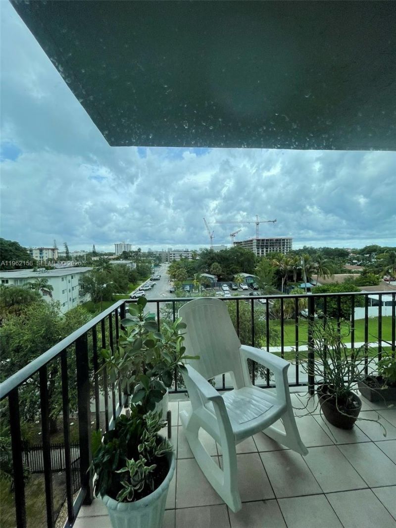 12500 NE 15th Ave, Unit 512, North Miami, FL 33161 Photo