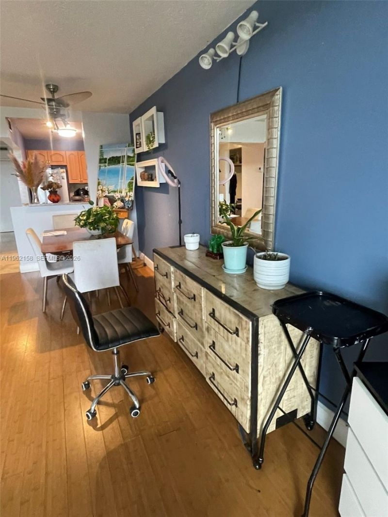 12500 NE 15th Ave, Unit 512, North Miami, FL 33161 Photo