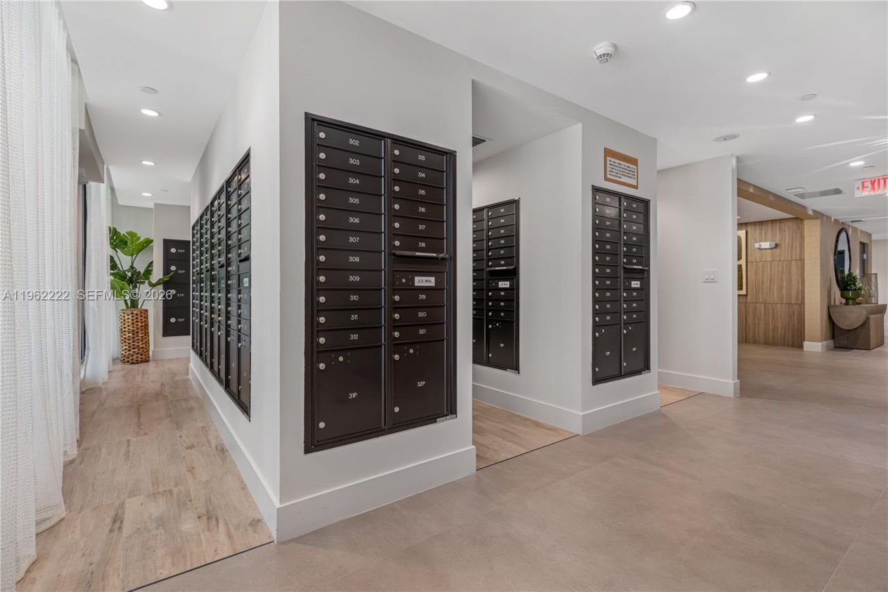 208 N Federal Hwy, Unit 221, Pompano Beach, FL 33062 Photo