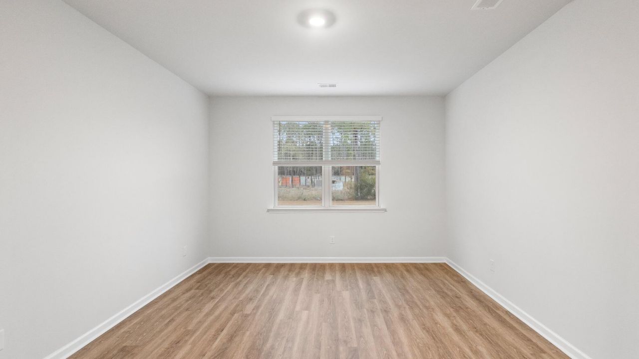 204 Hawk Tail Court Photo 21