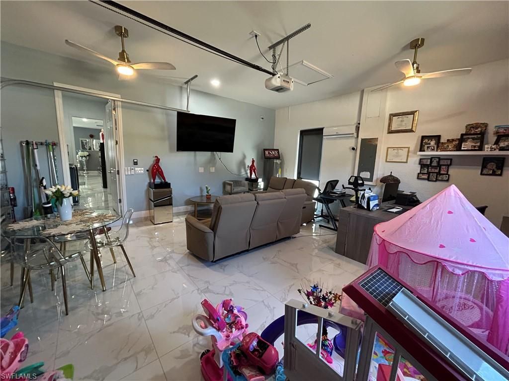 2509 65th St W, Lehigh Acres, FL 33971 Photo