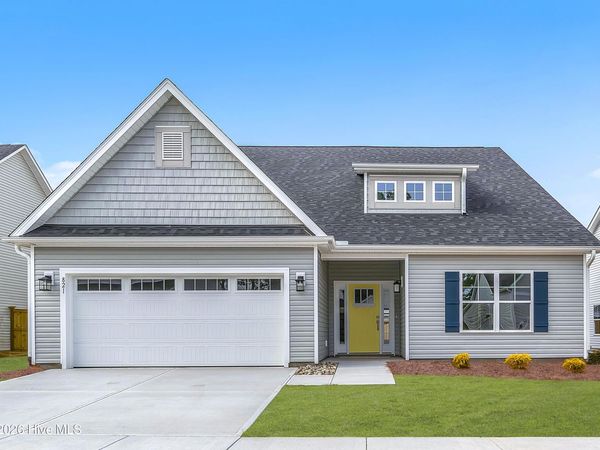 821 Red Sky Drive NE, Winnabow, NC 28479