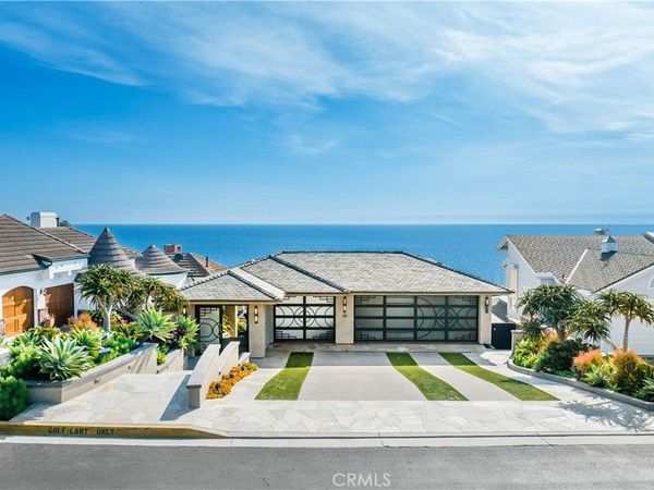 26 S La Senda, Laguna Beach, CA 92651