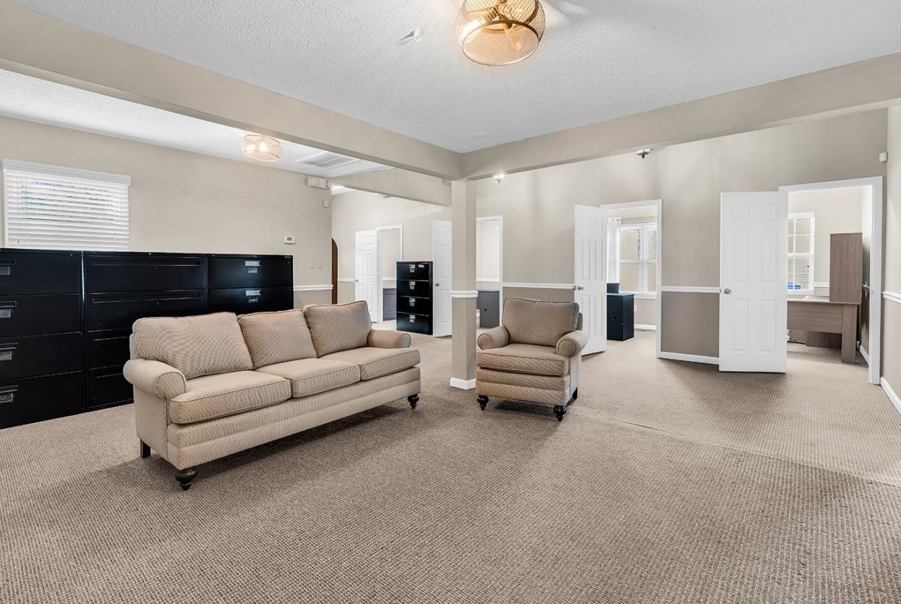 811 6th Ave. S  Photo 12