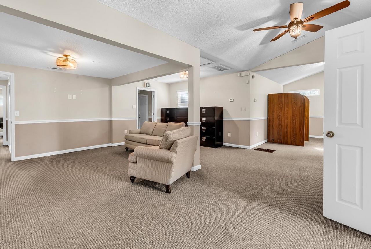 811 6th Ave. S  Photo 14