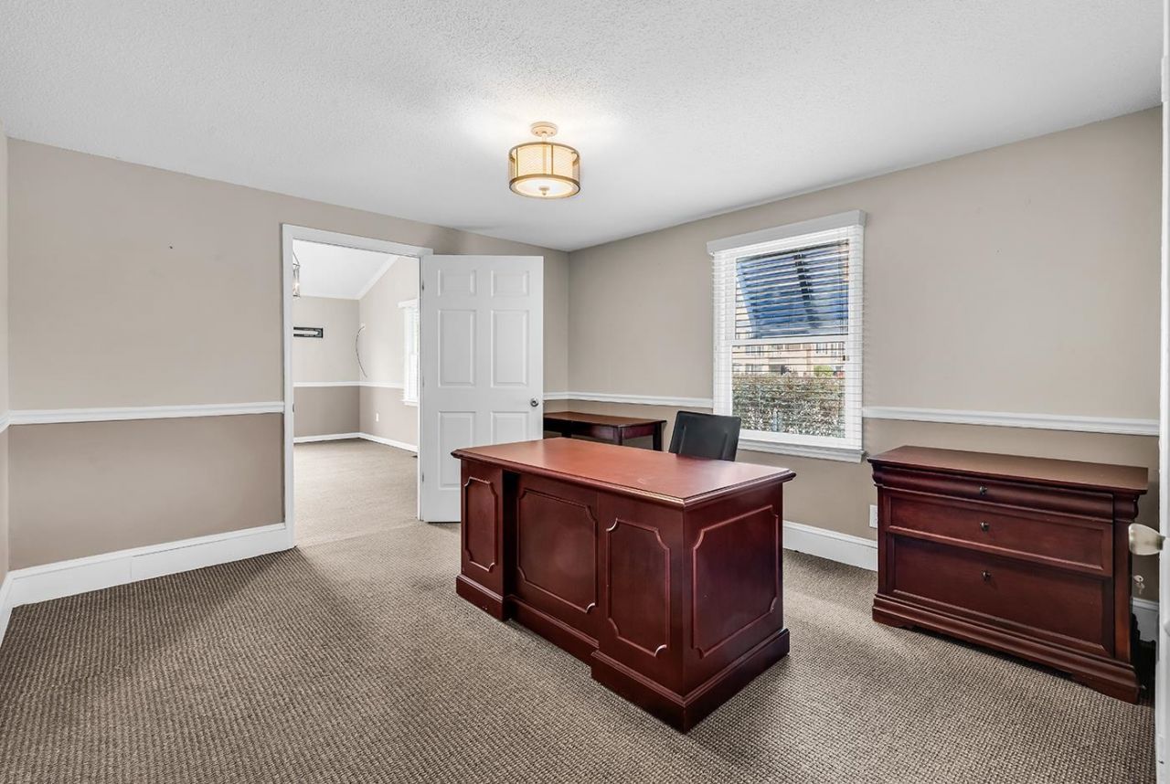 811 6th Ave. S  Photo 22