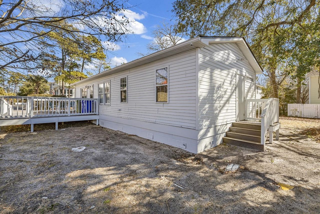 811 6th Ave. S  Photo 31