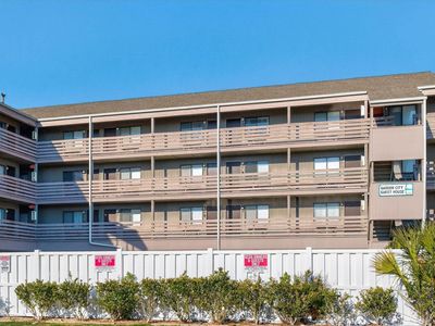 120 Dogwood Dr. N, Unit 313, Garden City Beach, SC 29576