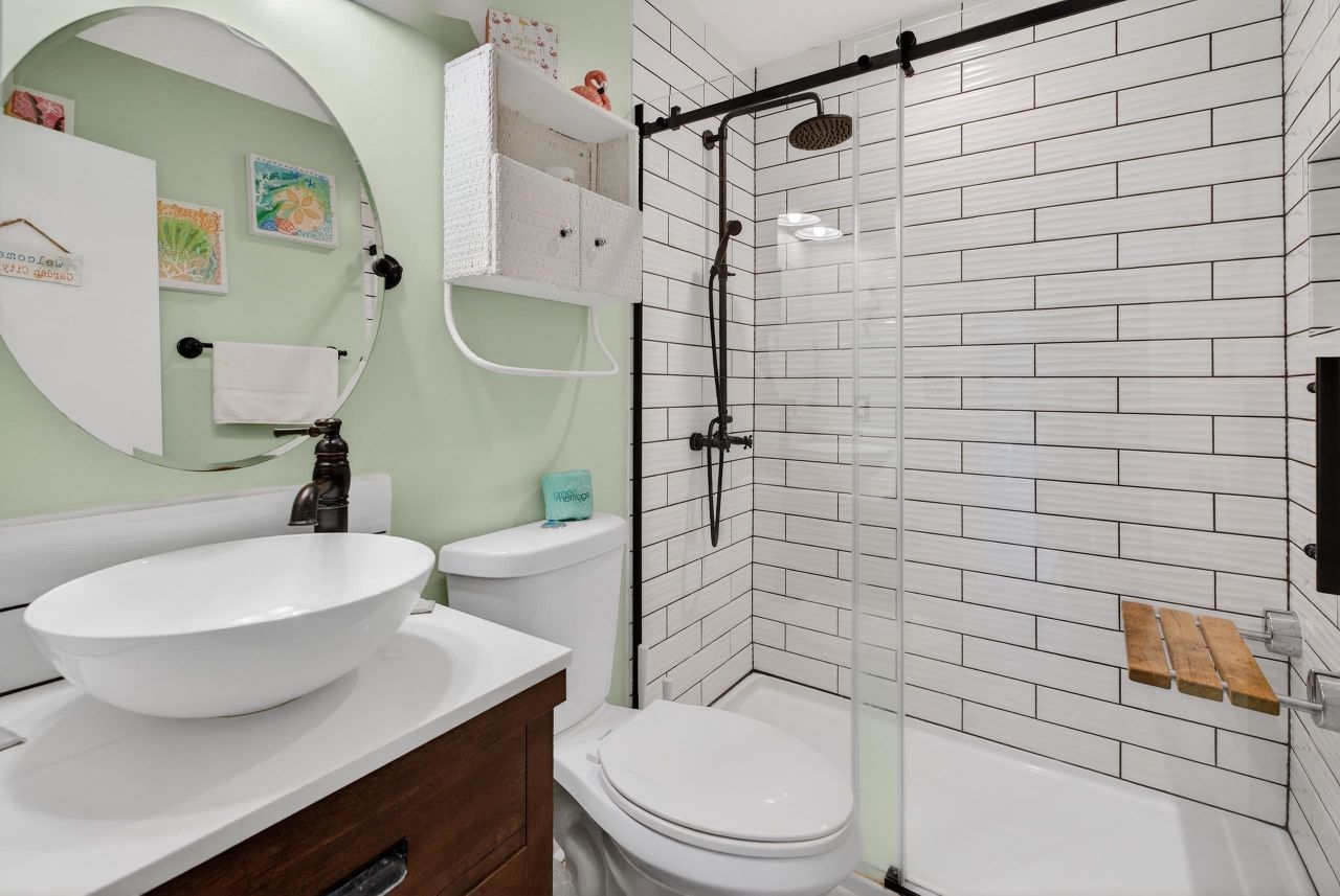 120 Dogwood Dr. N Photo 9