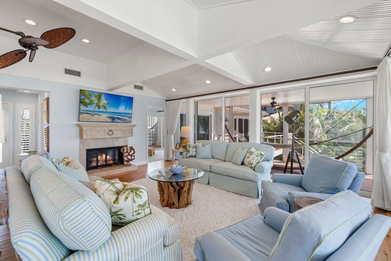 4443 Waters Edge Ln, Sanibel, FL 33957 Photo