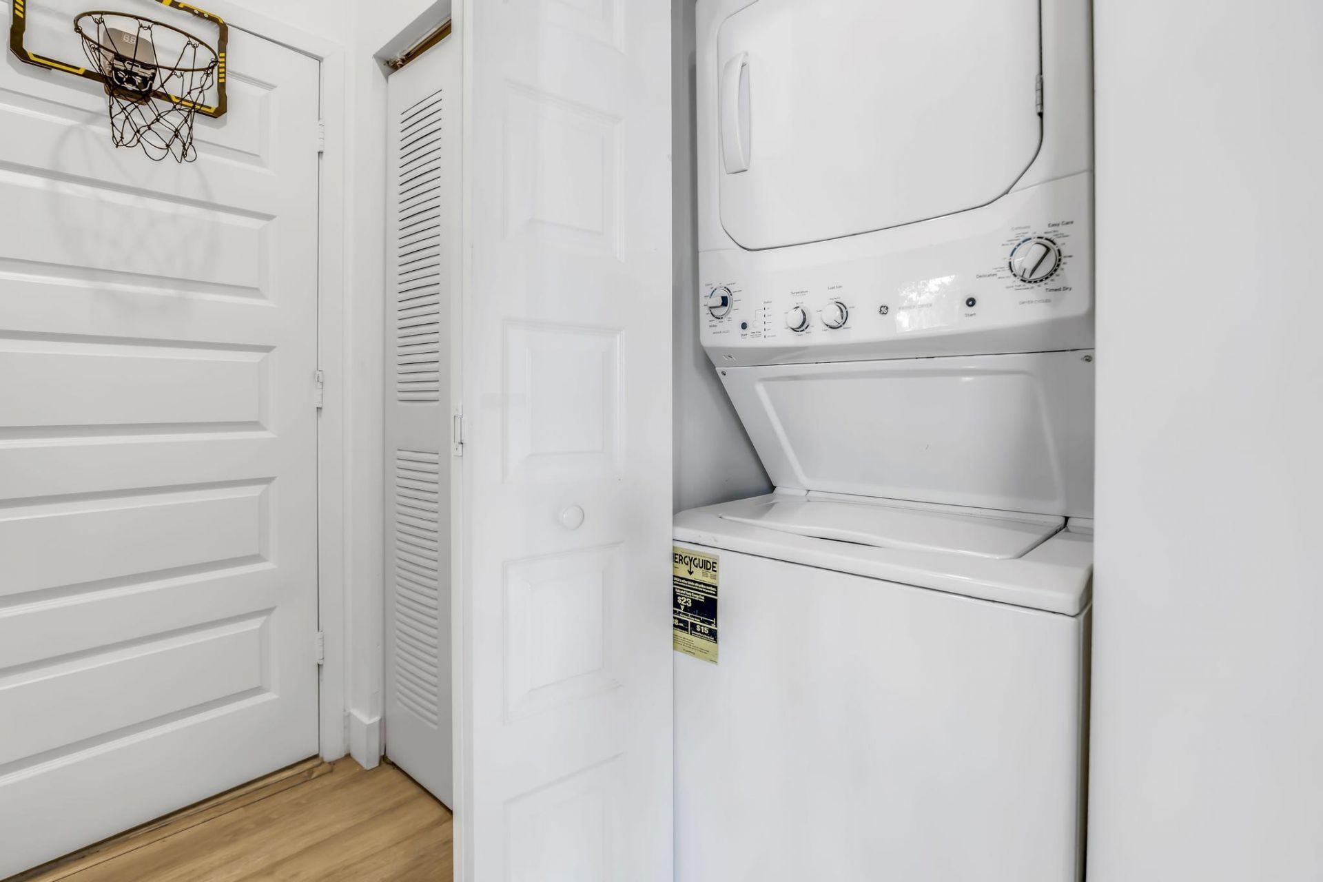 8015 NW 104th Avenue, Unit 6, Doral, FL 33178 Photo