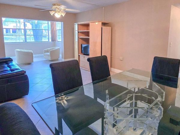 3140 Holiday Springs Boulevard, Unit 9-101, Margate, FL 33063