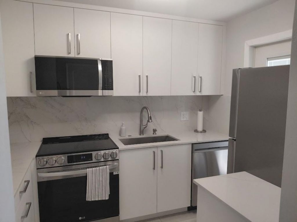 1951 NE 39th St, Unit 127, Lighthouse Point, FL 33064 Photo