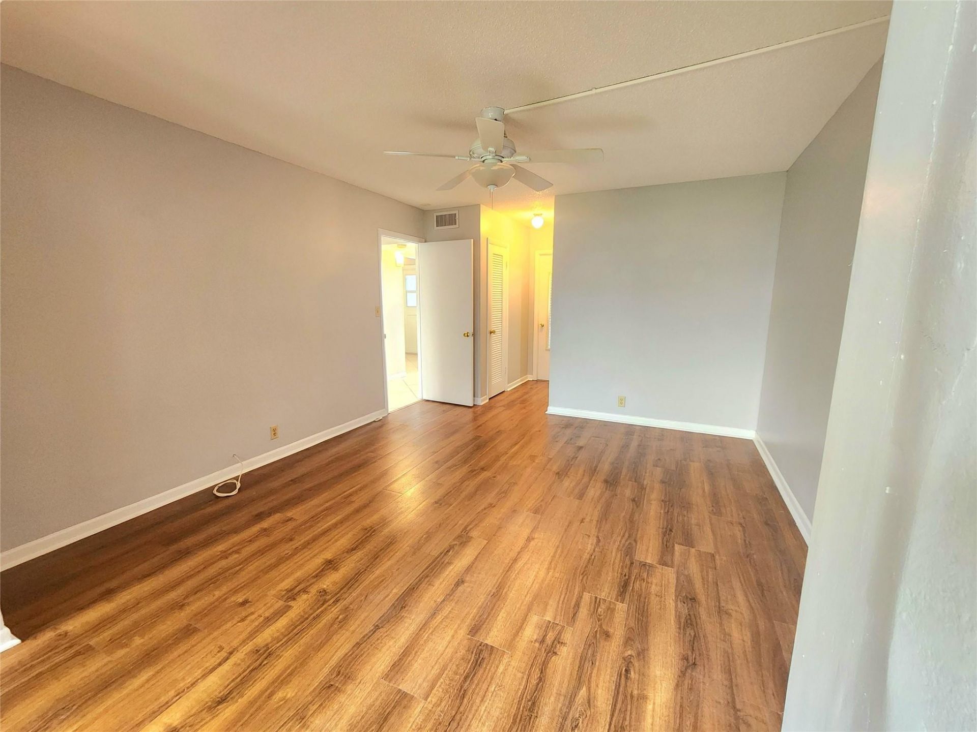 2223 Park Lane, Unit 105, Hollywood, FL 33021 Photo