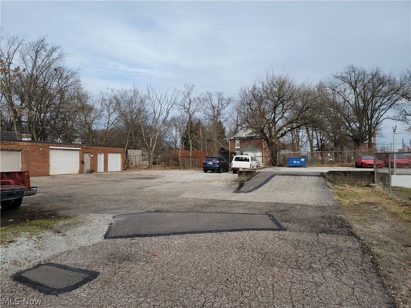 771 Moon Street, Akron, OH 44307 Photo 5