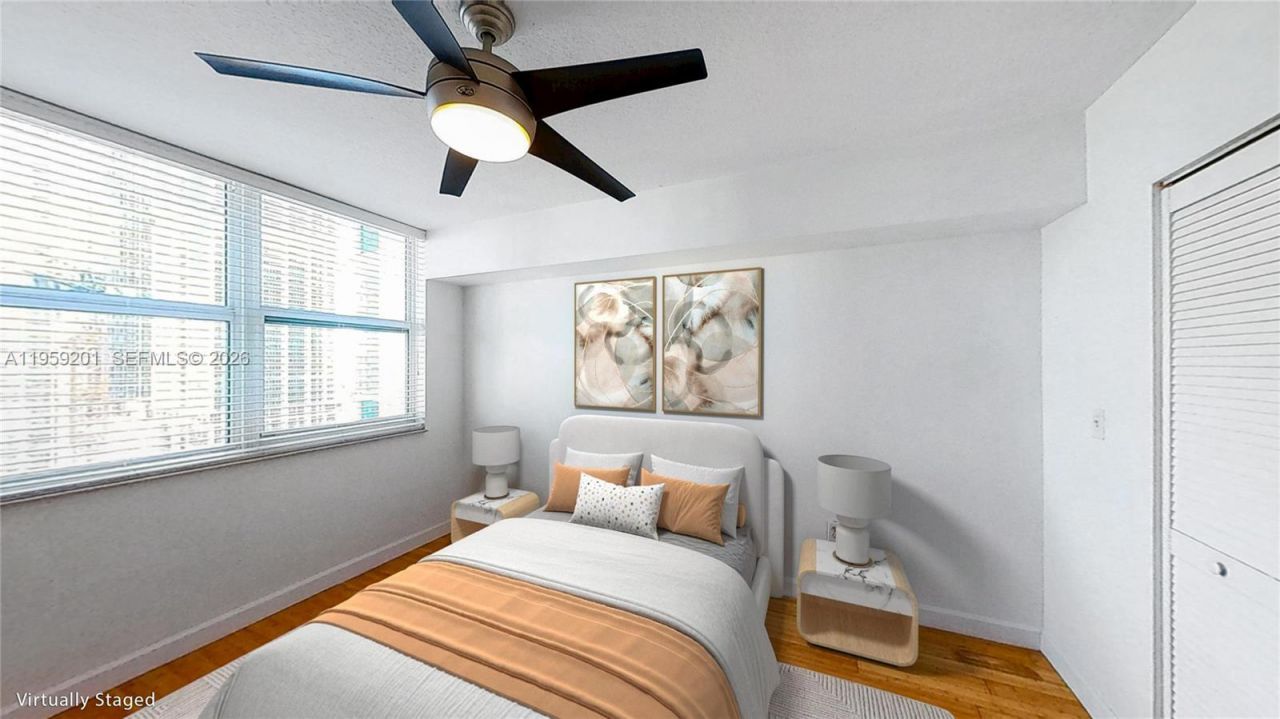 31 SE 5th St, Unit 2408, Miami, FL 33131 Photo