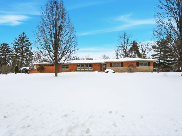 8 Paul Hesser Drive, Lakeside Park, KY 41017