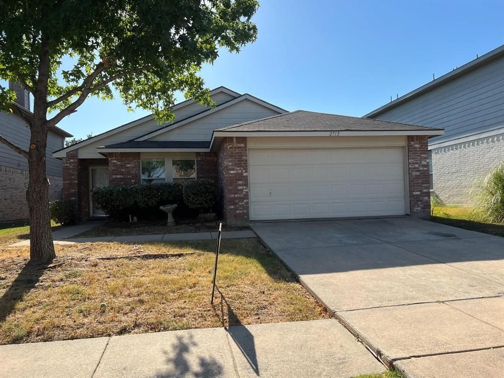 2712 Lazy Oak Drive, Little Elm, TX 75068 Main Photo