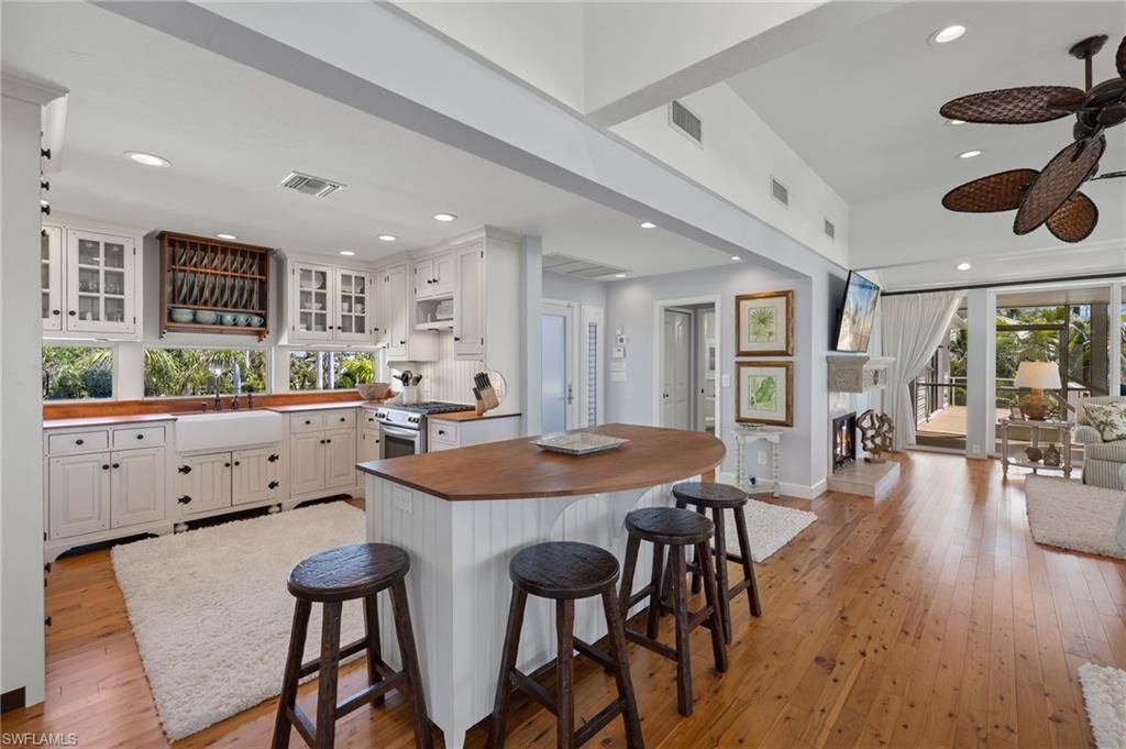 4443 Waters Edge Ln, Sanibel, FL 33957 Photo